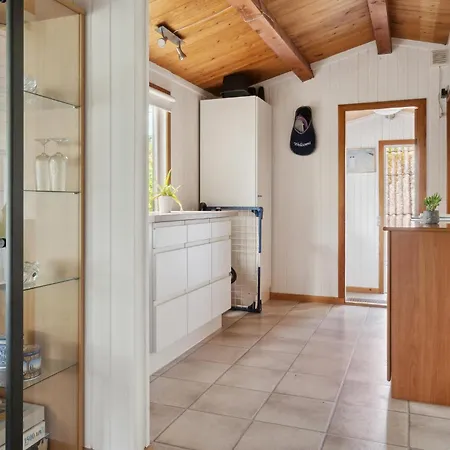 Amazing In With Kitchen 度假居 Bogø By